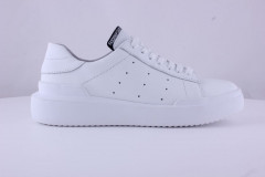 Кроссовки Женские кожаные DITAS 125 белый