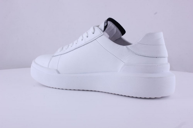 Кроссовки Женские кожаные DITAS 125 белый