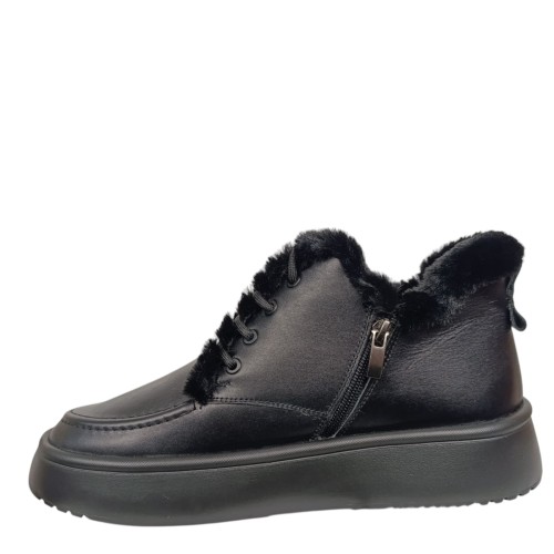 Черевики жіночі шкіряні MADAM 2525 чорні хутро