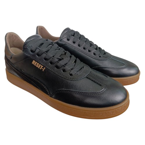 Кросівки підліткові шкіряні BRAVE 18101 чорні 