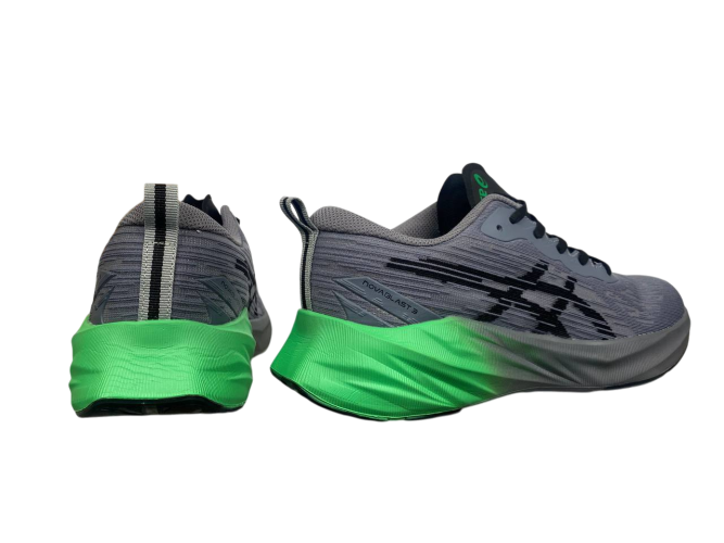 Кроссовки мужские текстильные ASICS Novablast3 A2788-2 серые