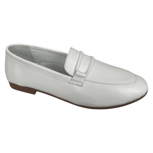 Лоферы женские кожаные ATO 04515 05 белые