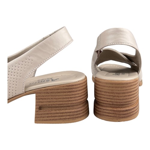 Босоніжки Жіночі шкіряні ASMIN 403 бежевий