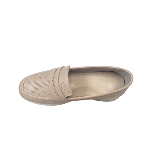 Мокасины женские кожаные ATO 700 04 бежевые