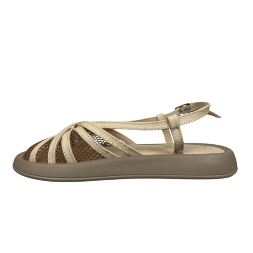 Босоножки женские кожаные CAMELLIA 423 16 молочная лат.