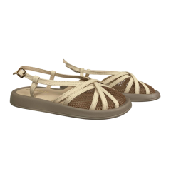 Босоножки женские кожаные CAMELLIA 423 16 молочная лат.