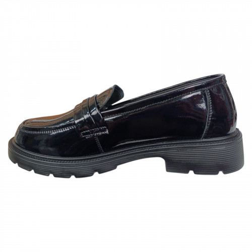 Лоферы женские кожаные ALLSY 196102 черные лаковые 220158L