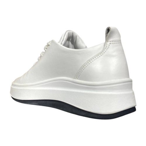 Кроссовки женские кожаные VLADEKS 1065-24 белые