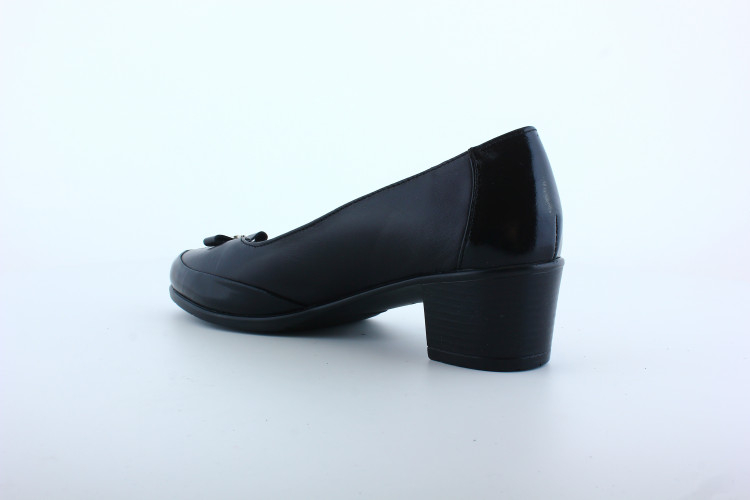 Туфли Женские кожаные ROMAX 253 черный