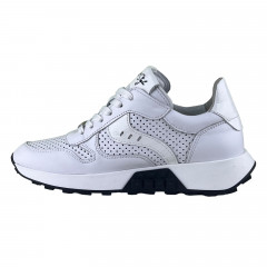 Кроссовки Женские кожаные CAMELLIA 205/1/35 05 белый