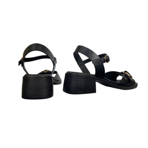 Босоножки женские кожаные FOOT STEP 248 01 черные 