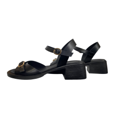 Босоножки женские кожаные FOOT STEP 248 01 черные 