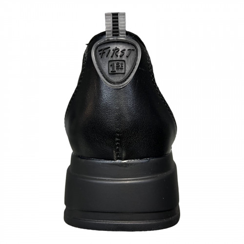 Кросівки Жіночі шкіряні MADAM 2243 чорний