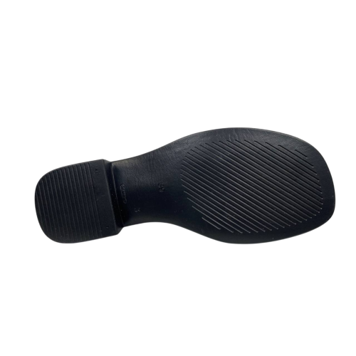 Босоножки женские кожаные FOOT STEP 488 05 белые