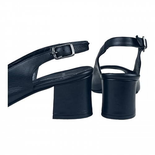 Босоніжки Жіночі шкіряні POYRAZ 868 чорний