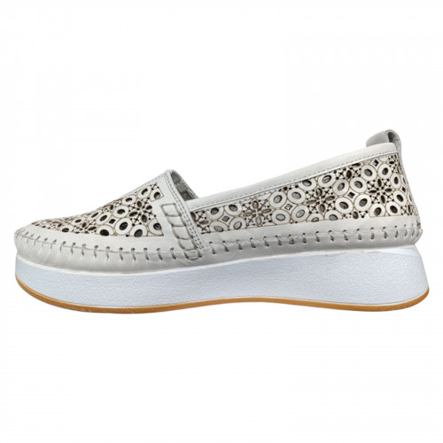 Балетки женские кожаные CANBERK 85 300 L белые