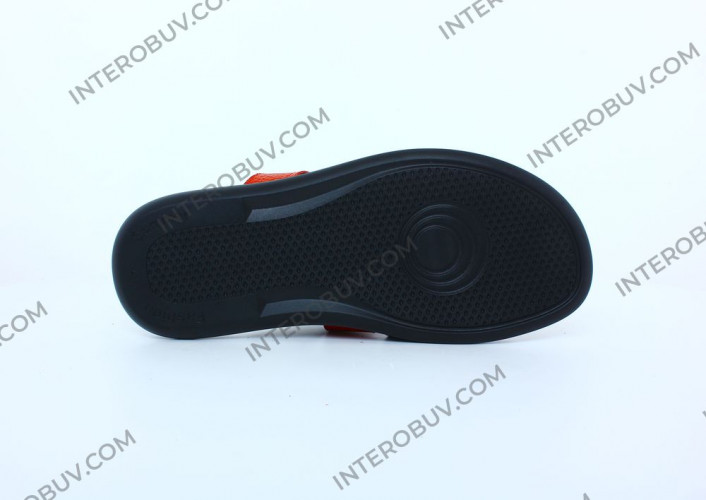 Шльопанці Чоловічі шкіряні CAIMAN T5 чорний