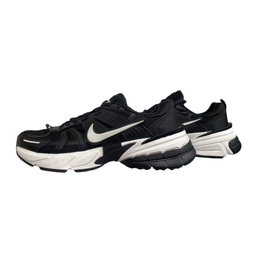 Кроссовки мужские текстильные NIKE VK-4 черно-белые