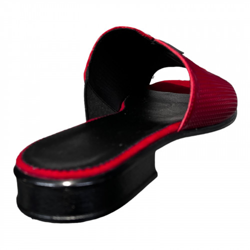 Шльопанці Жіночі шкіряні MADAM 304/217 шкіра красна