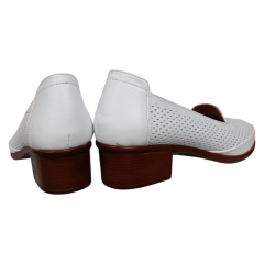 Туфли женские кожаные АТО 16271 белые