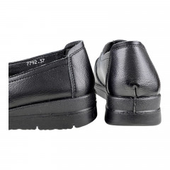 Туфли Женские кожаные GUKKER 7792 черный