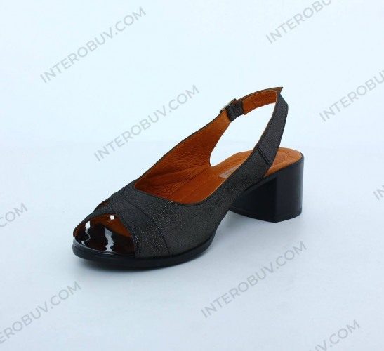 Босоніжки Жіночі шкіряні STARMANIA 415