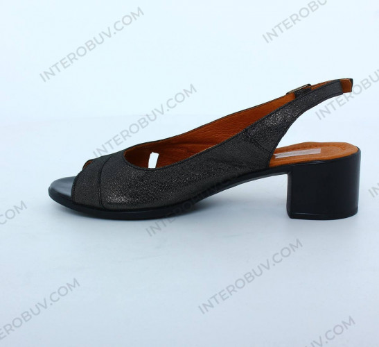 Босоніжки Жіночі шкіряні STARMANIA 415