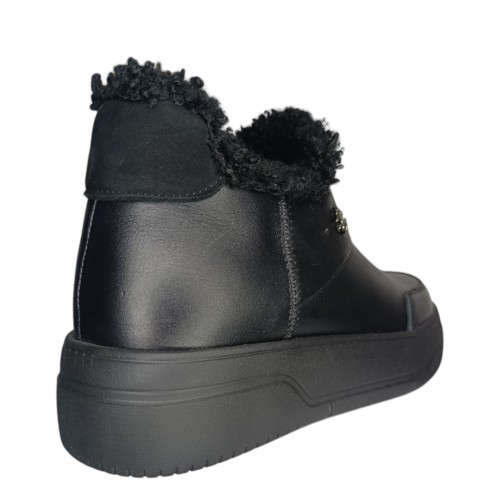 Ботинки женские кожаные DITAS U-216 01 черный мех