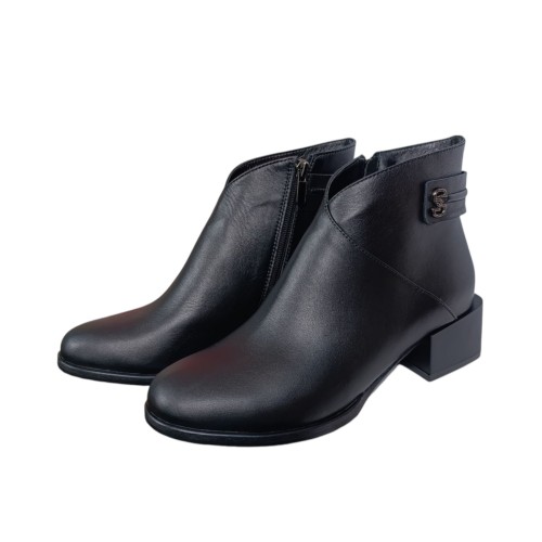 Черевики жіночі шкіряні ILONA 854/456 01 чорні байка