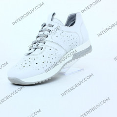 Кроссовки Женские кожаные MADAM 5320 8 перфорация