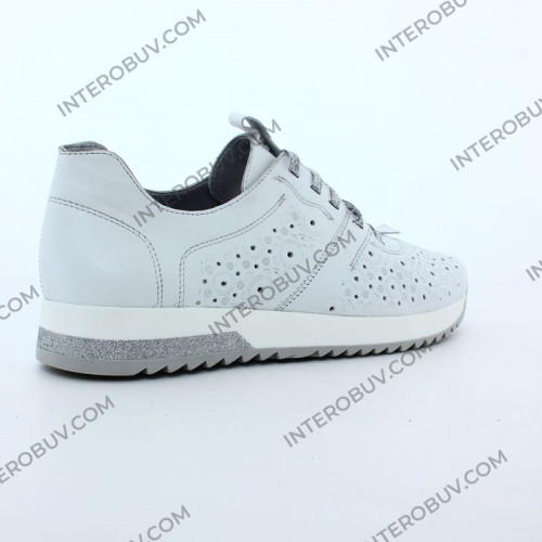 Кросівки Жіночі шкіряні MADAM 5320 8 перфорація