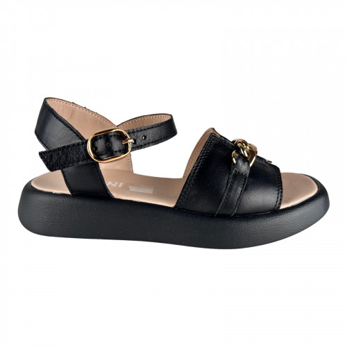 Босоножки Женские кожаные LEONI 030 01 черный