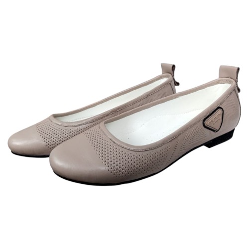 Балетки женские кожаные MADAM 2233 бежевые