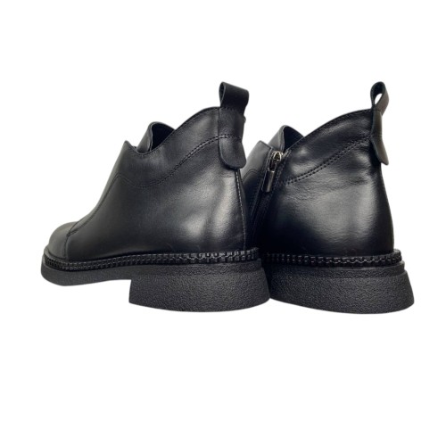 Черевики жіночі шкіряні BLESSO 2508 01 чорні байка