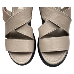 Босоніжки жіночі шкіряні BLESSO C12 14 бежеві