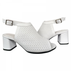 Босоножки Женские кожаные SCORPION 4105/36 белые