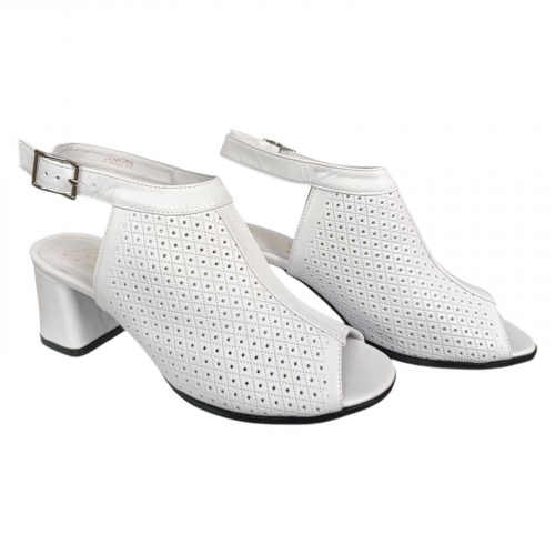 Босоножки Женские кожаные SCORPION 4105/36 белые