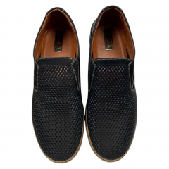 Лоферы мужские кожаные AVA 53 01 черные перфорация