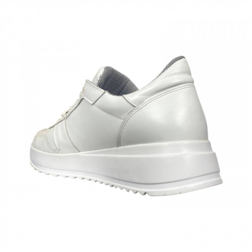 Кроссовки женские кожаные URBAN 869 1 белые